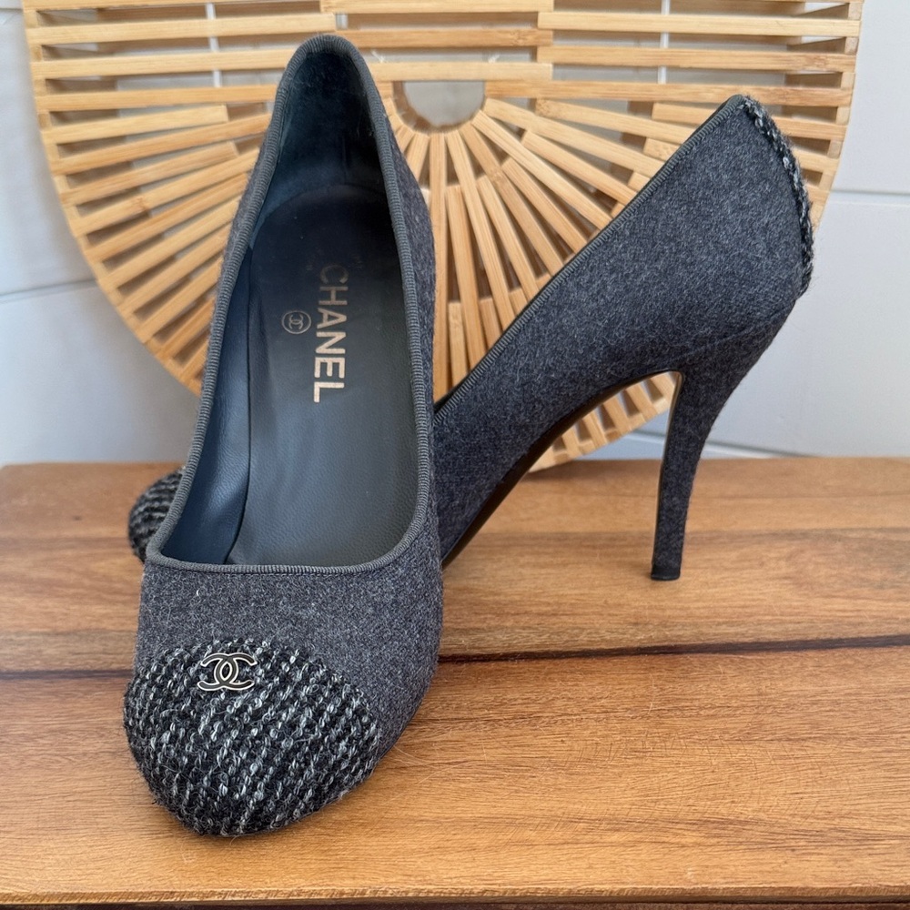 Authenticated Chanel Tweed Heels